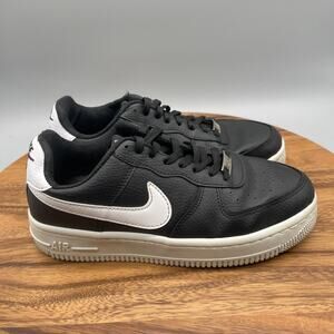Nike Air Force 1 Low Shoes Womens Size 7 Black Casual Comfort Athletic Sneakers